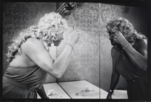 The-Gay-Essay-Drag-Queen-1960s-1970s-Black-and-White-Photography-05-1024x692